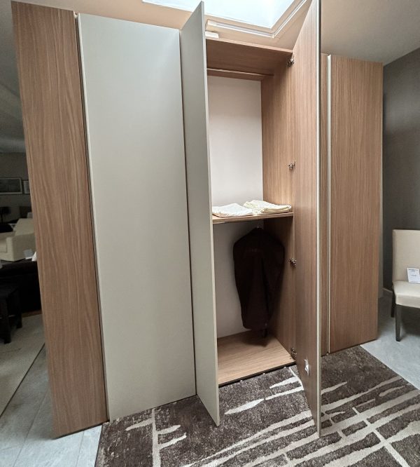 Armadio con Gola - Golf